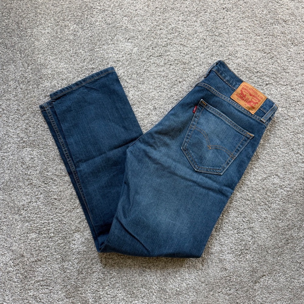 Levis 505 Regular Fit Straight Leg Jeans Mens 33x30 Medium Wash Blue Denim